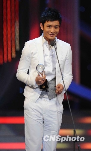 qq飞车紫钻宠物蛋能开到什么,畸形秀花瓶人,班