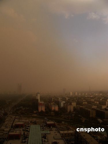 图:河北邯郸出现扬沙天气