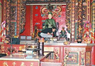 金门将军庙30多面金牌被偷光庙方气得大骂(图)