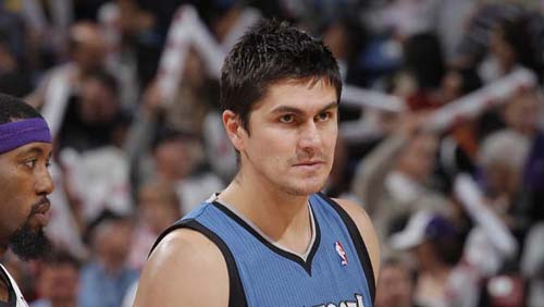 里弗斯:加内特能助米利西奇成长也可能毁灭他