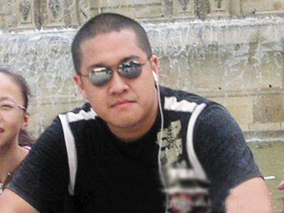 张丰毅吕丽萍儿子帅照曝光 身材健硕走猛男风