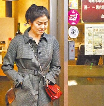 钟楚红3天吃遍台湾美食 带5箱 战利品 回家(图