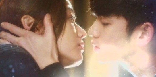 《来自星星的你》遭质疑都教授空有容貌做陪衬?