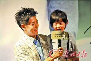 ��־ӱ���鷢��������ż����������