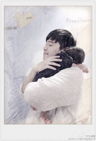 佟丽娅为老公庆生晒陈思诚抱儿子近照(图)