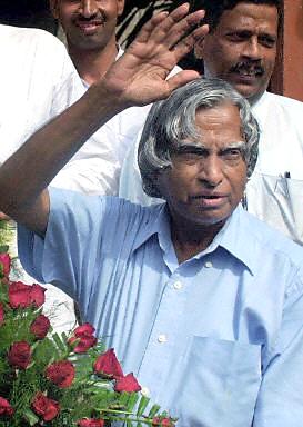 图:"印度导弹之父"卡拉姆当选为第12届印度总统