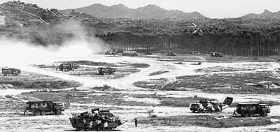 综合演练现场 李三红摄 综合演练现场 李三红摄