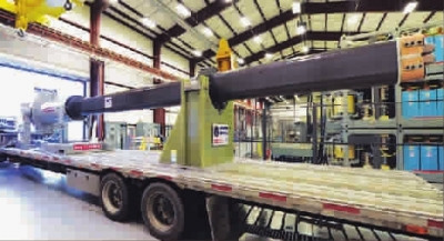 美国海军的电磁轨道炮组装完成,正移往室外试验场 美国海军的电磁轨道炮组装完成,正移往室外试验场