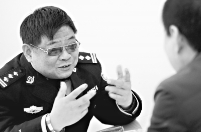 拘留所所长患尿毒症仍上班在押人员欲捐肾救人