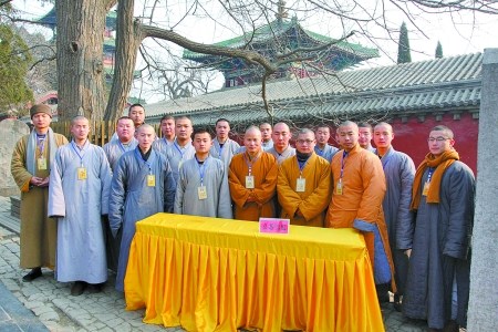 少林寺的僧人义务导游团 少林寺的僧人义务导游团
