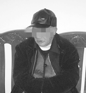 再次被抓的嫌疑人。 再次被抓的嫌疑人。