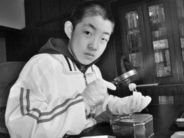 邓志奇的理想是当一名生物物种科学家。 邓志奇的理想是当一名生物物种科学家。