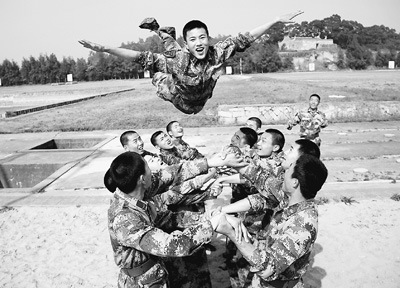 训练间隙 丁心栓摄 训练间隙 丁心栓摄