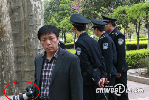 һ��������Ա�������ŵ����Ǽ��߱����ߵ����