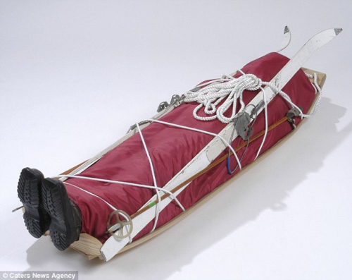 英国"疯狂棺材"制作的特殊造型棺材在英国乃至其他欧洲地区广受欢迎