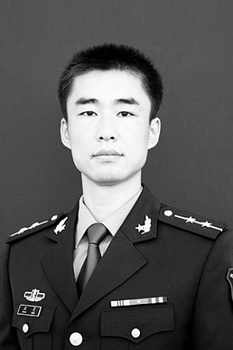 图为悼念现场 均由韩凯提供 图为悼念现场 均由韩凯提供