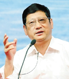 上海国际关系学会副会长 郭隆隆 上海国际关系学会副会长 郭隆隆
