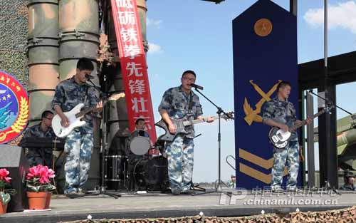 军营乐“潮”涌动 军营乐“潮”涌动
