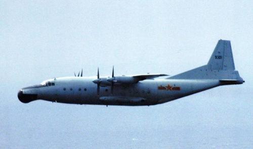 解放军装备的运-8电子侦察机