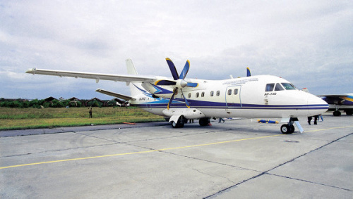 An-140-100运输机 An-140-100运输机