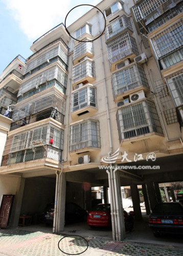 男子从六楼坠下身亡 男子从六楼坠下身亡