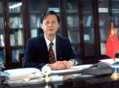 资料图:钟秉林(图片来源:北京师范大学官方网站) 资料图:钟秉林(图片来源:北京师范大学官方网站)