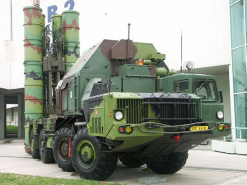 资料图:S-300防空导弹 资料图:S-300防空导弹