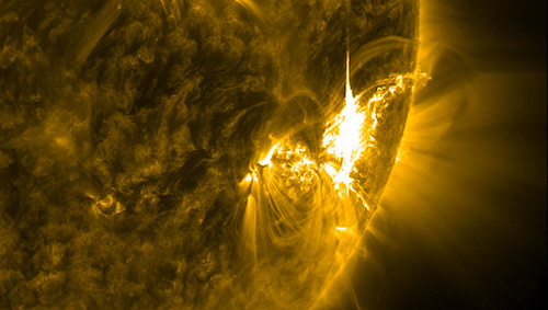 NASA̫����̬�۲��������㵽��X��ҫ����дͼ