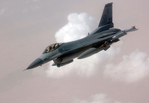 资料图：美国F-16战斗机