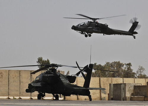 ͼפ׶͸︽AH-64D湥ֱ