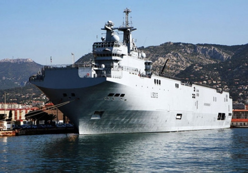 资料图:法国西北风级两栖攻击舰 资料图:法国西北风级两栖攻击舰