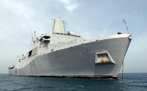 资料图:美军“圣安东尼奥”级两栖舰 资料图:美军“圣安东尼奥”级两栖舰