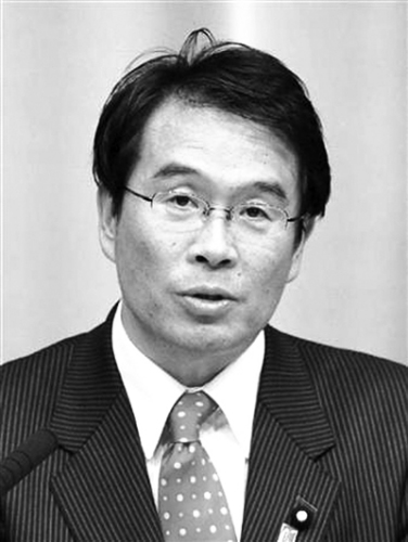 “河野谈话”没有直接记述日本强迫女性充当随军“慰安妇”,应考虑提议应在阁僚间(就修改“河野谈话”)进行讨论。 ——日本内阁大臣松原仁 “河野谈话”没有直接记述日本强迫女性充当随军“慰安妇”,应考虑提议应在阁僚间(就修改“河野谈话”)进行讨论。 ——日本内阁大臣松原仁