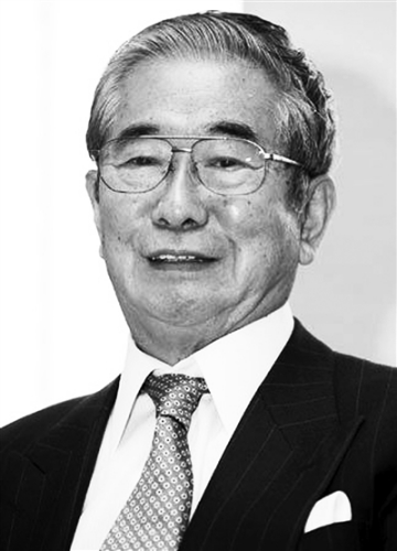 没有证据显示是日本人强行抓走她们。在困难时期,女性卖身是一门很赚钱的生意。是她们自愿选择了这门生意。 ——东京都知事石原慎太郎 没有证据显示是日本人强行抓走她们。在困难时期,女性卖身是一门很赚钱的生意。是她们自愿选择了这门生意。 ——东京都知事石原慎太郎