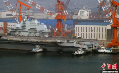 中国航母平台完成第十次海试返航 中国航母平台完成第十次海试返航