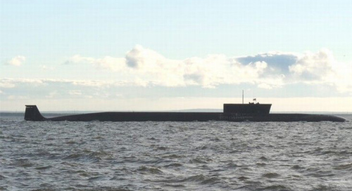 俄最新的“北风之神”级战略导弹核潜艇也将出现在远东 俄最新的“北风之神”级战略导弹核潜艇也将出现在远东