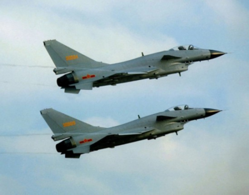 资料图:中国歼10战斗机 资料图:中国歼10战斗机