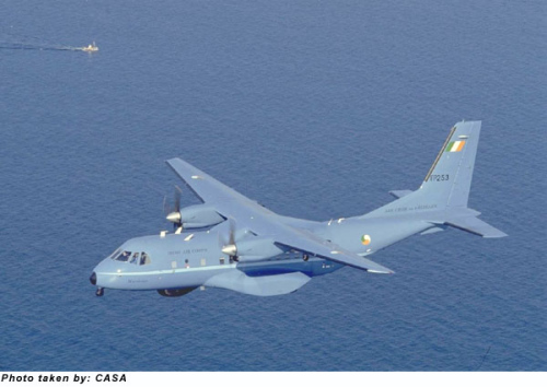 ӡ�������������ʷɻ����쳧������CASA/IPTN CN-235�ͷɻ�������ͼ��