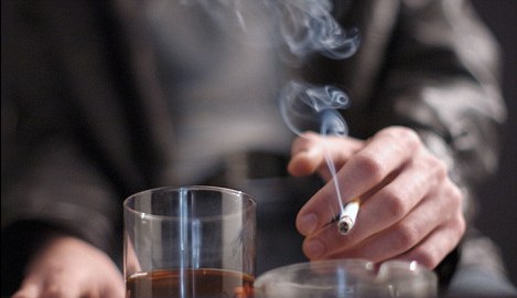 Ӣ�����ַ��֣���ðα�������к��������㡢ʯ�ޡ�ù��������������Ӭ��