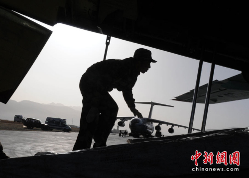 中国空军现役重型运输机数量尚不能满足国家战略需求。 中国空军现役重型运输机数量尚不能满足国家战略需求。