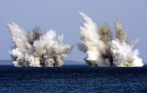 水雷威力巨大 水雷威力巨大