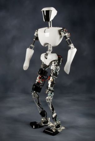 “星战式”人形机器人ASH