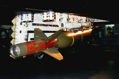 ������ʯ·�����Ƶ�ը��