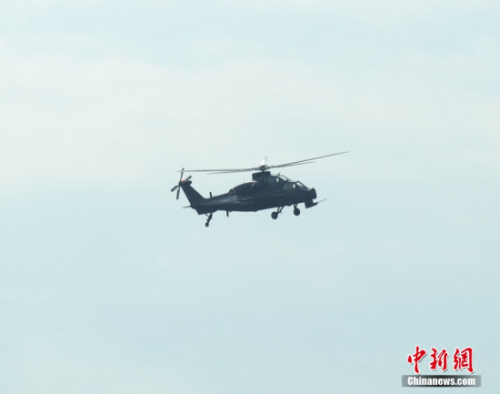 武直10亮相珠海航展进行精彩表演 武直10亮相珠海航展进行精彩表演