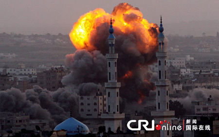以色列对加沙地带实施空袭