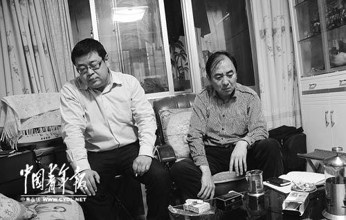 刘晓傲的家人。本报记者 丁先明摄 刘晓傲的家人。本报记者 丁先明摄
