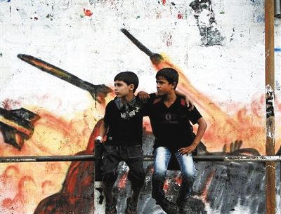 12�գ���ɳ��������ͻ����������������ǽ��ǰ�� 