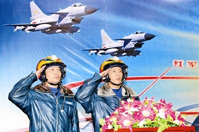 “金头盔”获得者。李武朝摄 “金头盔”获得者。李武朝摄