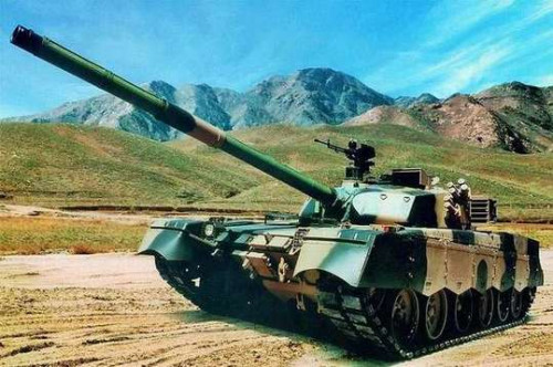 资料图:MBT-2000型主战坦克。 资料图:MBT-2000型主战坦克。