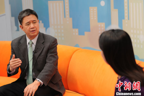 12月19日,北京师范大学中国公益研究院院长王振耀做客<a target='_blank' href='http://www.chinanews.com/' >中新网</a>《新闻大家谈》,解析中国慈善机构如何良性发展。<a target='_blank' href='http://www.chinanews.com/' >中新网</a>记者 张龙云 摄 12月19日,北京师范大学中国公益研究院院长王振耀做客<a target='_blank' href='http://www.chinanews.com/' >中新网</a>《新闻大家谈》,解析中国慈善机构如何良性发展。<a target='_blank' href='http://www.chinanews.com/' >中新网</a>记者 张龙云 摄